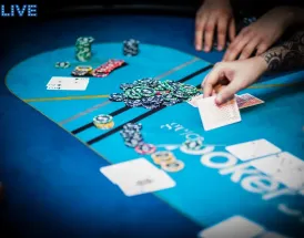 dealer poker