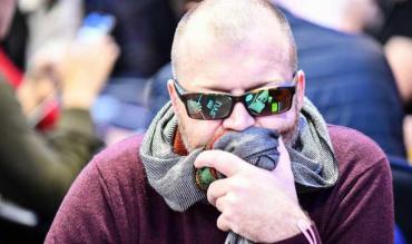 Jogador de poker durante torneio